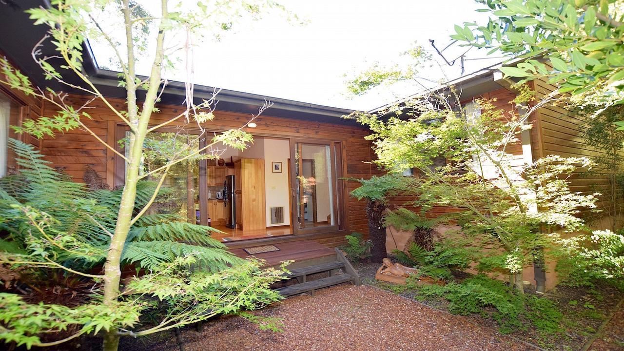 Santosha Glade Near The Everglades Leura Exterior photo